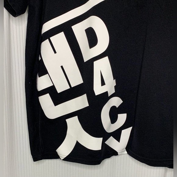 Decathlon - Black With White Printed Detail T-shirt - Medium - Picture 3 of 7